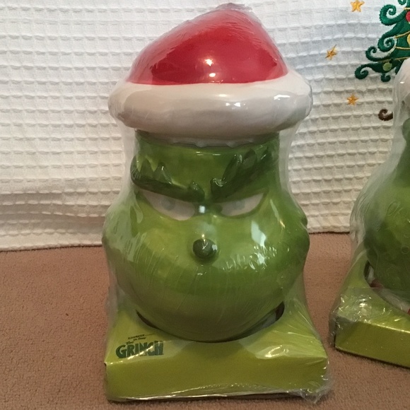 NWT WCN Grinch Mug and Hat set -  food safe  - 100% Ceramic - Picture 2 of 5